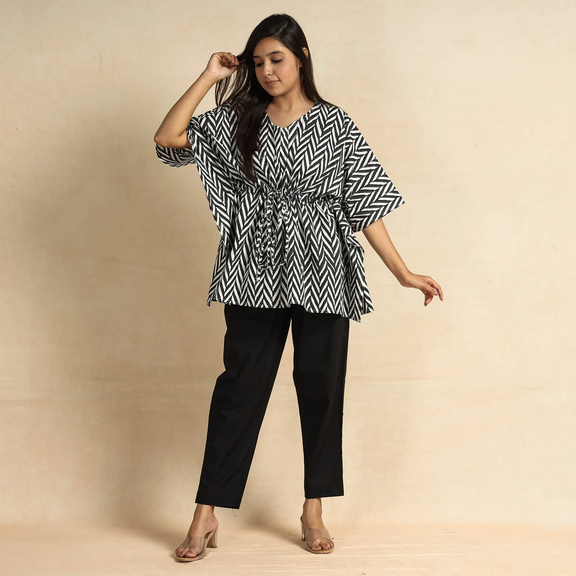 Black - Sanganeri Block Printed Cotton Kaftan & Pyjama Night Suit Set