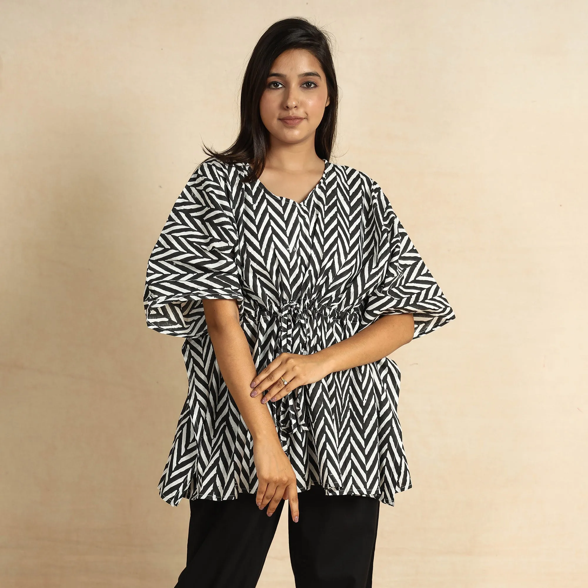 Black - Sanganeri Block Printed Cotton Kaftan & Pyjama Night Suit Set