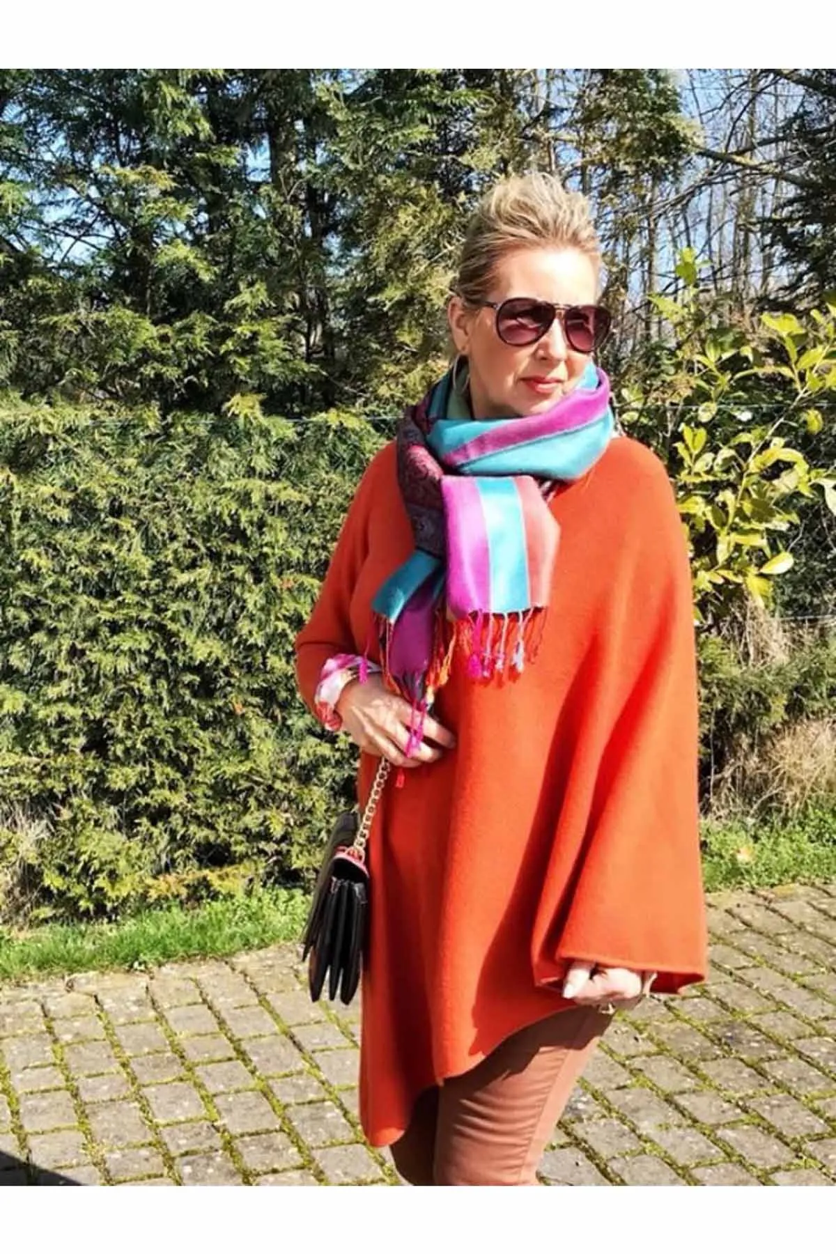 One sleeve cashmere poncho in Orange